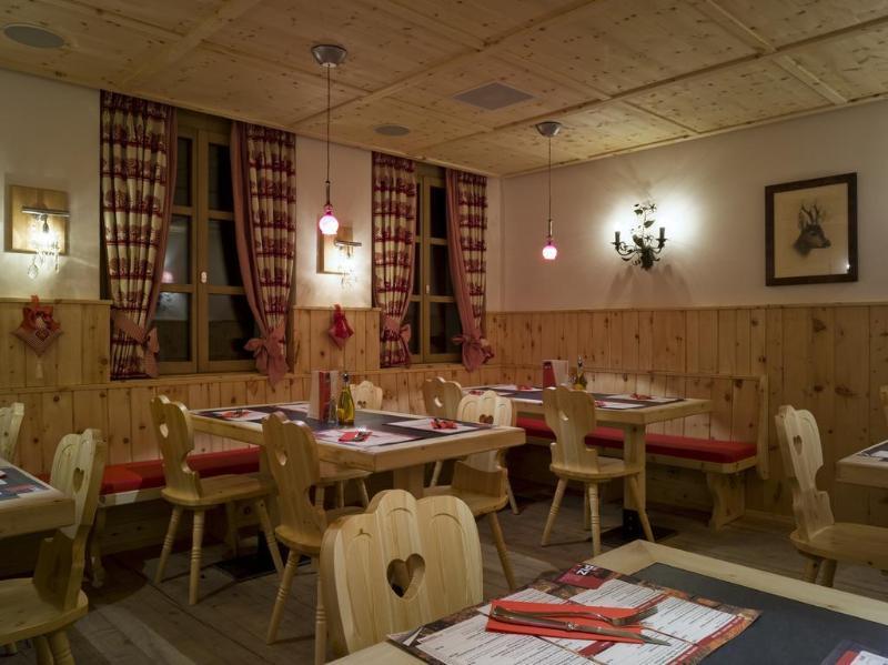 Hotel Loeffler St. Moritz Ngoại thất bức ảnh