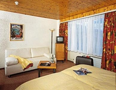Hotel Loeffler St. Moritz Ngoại thất bức ảnh